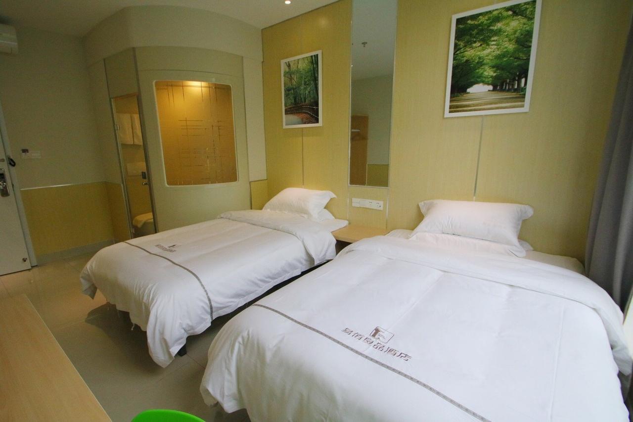 100 Inn Plus Pudong Airport Hotel Shanghai Exterior photo