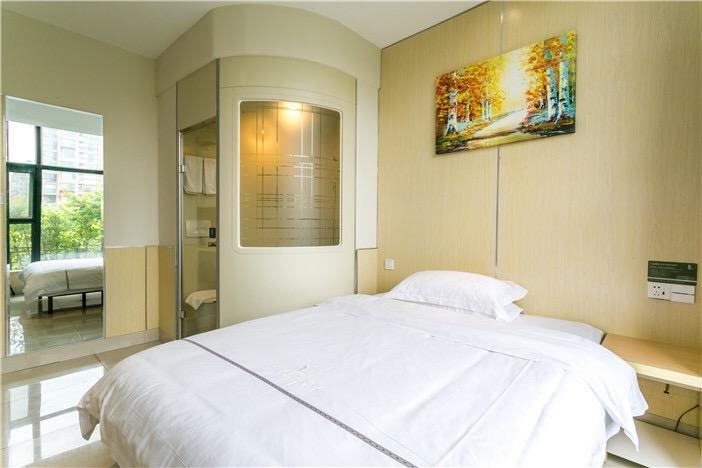 100 Inn Plus Pudong Airport Hotel Shanghai Exterior photo